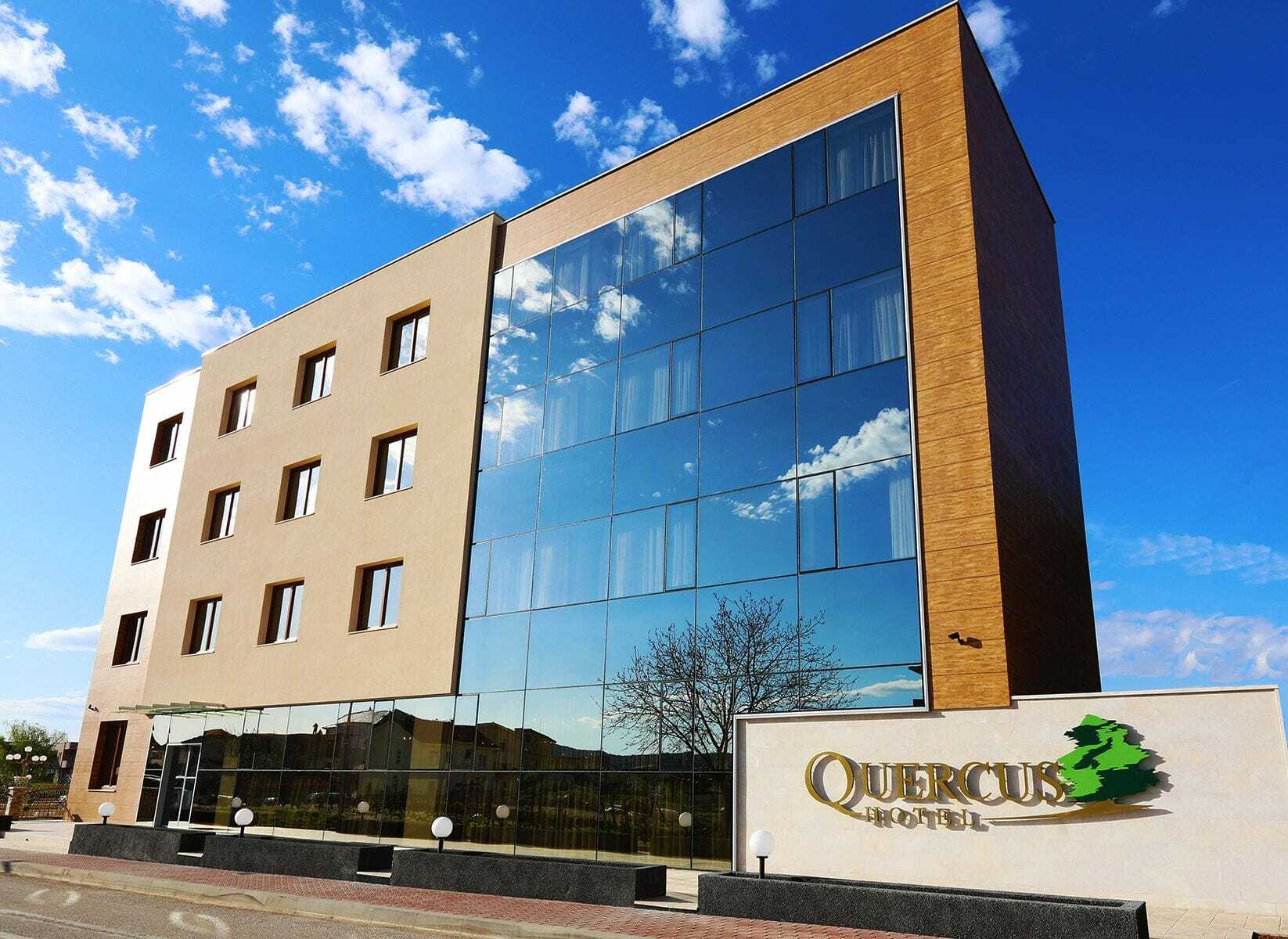 Hotel Quercus Medjugorje Exterior photo